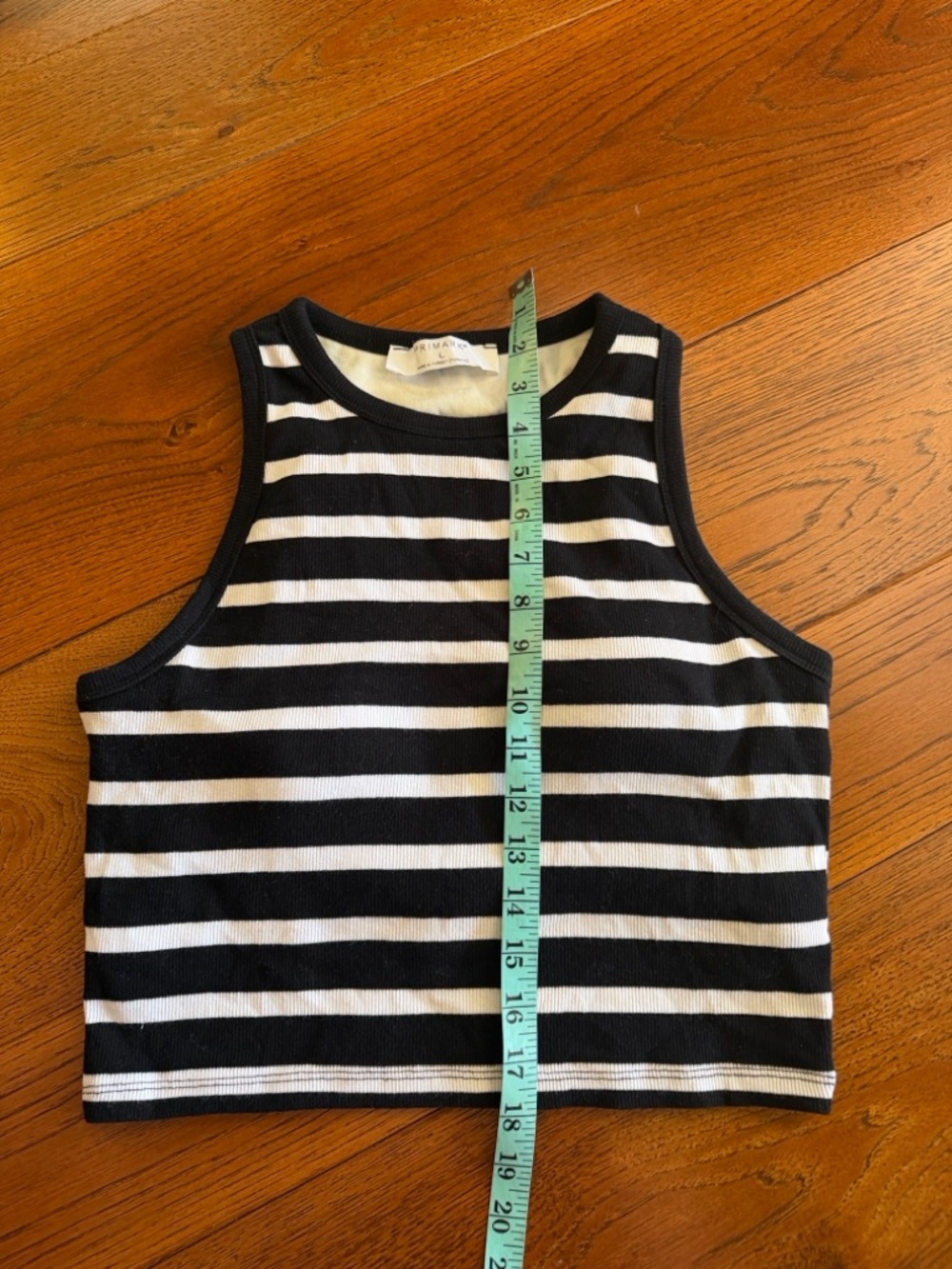 Primark Ribbed Racer Back Tank Cropped Self Bra - Picture 4 of 6